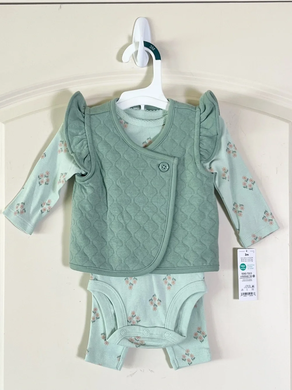 NWT Carter's Just One You Baby Girls Green Quilted Vest Floral Outfit Set 3M